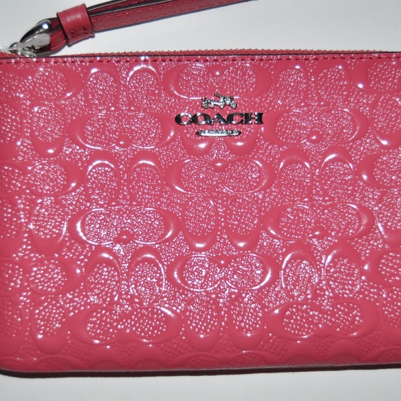 ❌❌🚫SOLD🚫❌❌ New COACH Patent Leather Wristlet NWT - Picture 5 of 8